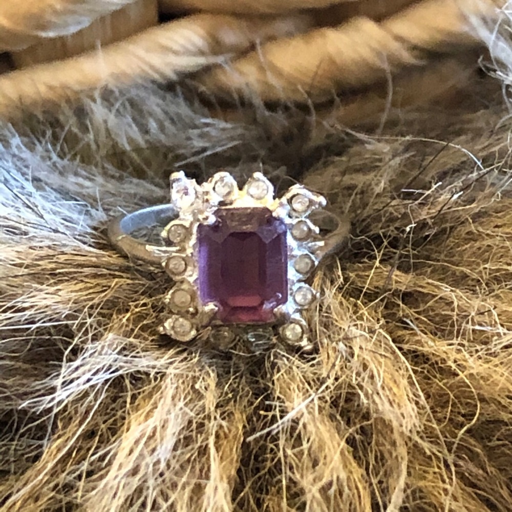 Vintage 50s Esposito emerald cut amethyst ring